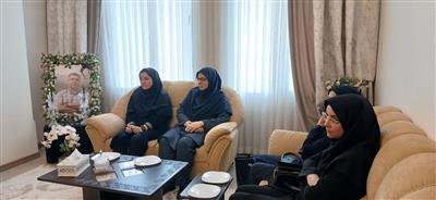دیدار رئیس سازمان حفظ نباتات كشور و جمعی از همكاران با خانواده شهید شهرام شریفی