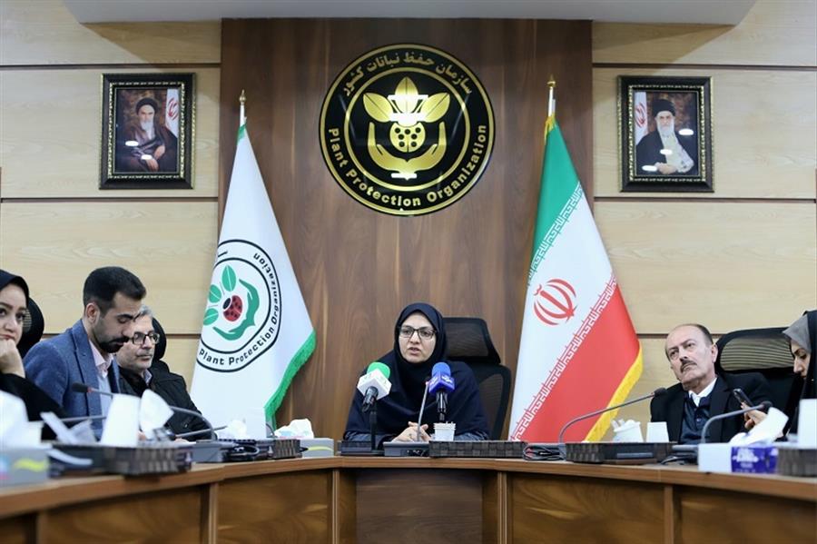 حذف 14 آفت‌كش پرخطر از سبد مصرفی كشاورزان در س ...